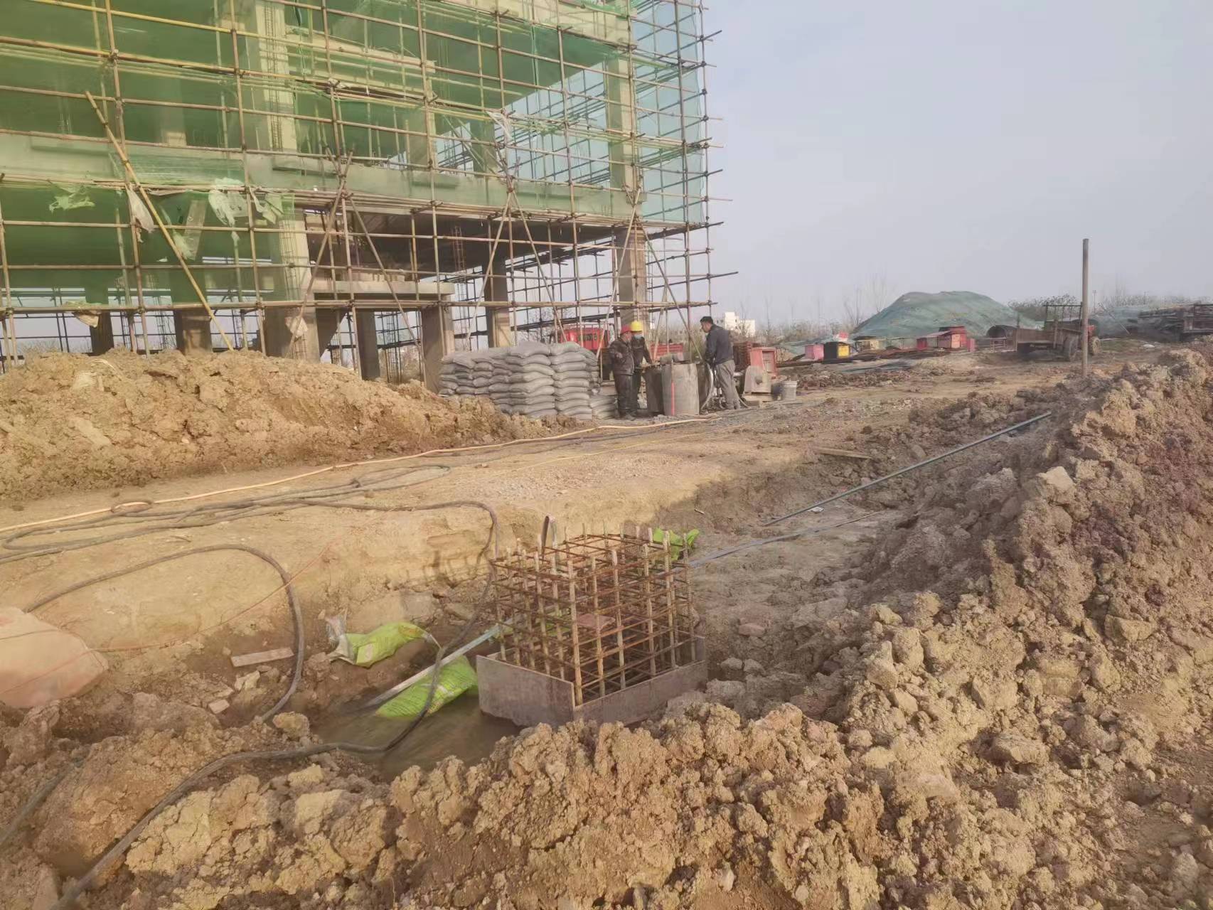 湘乡当桥梁出现裂缝的时候应该及时加固修补